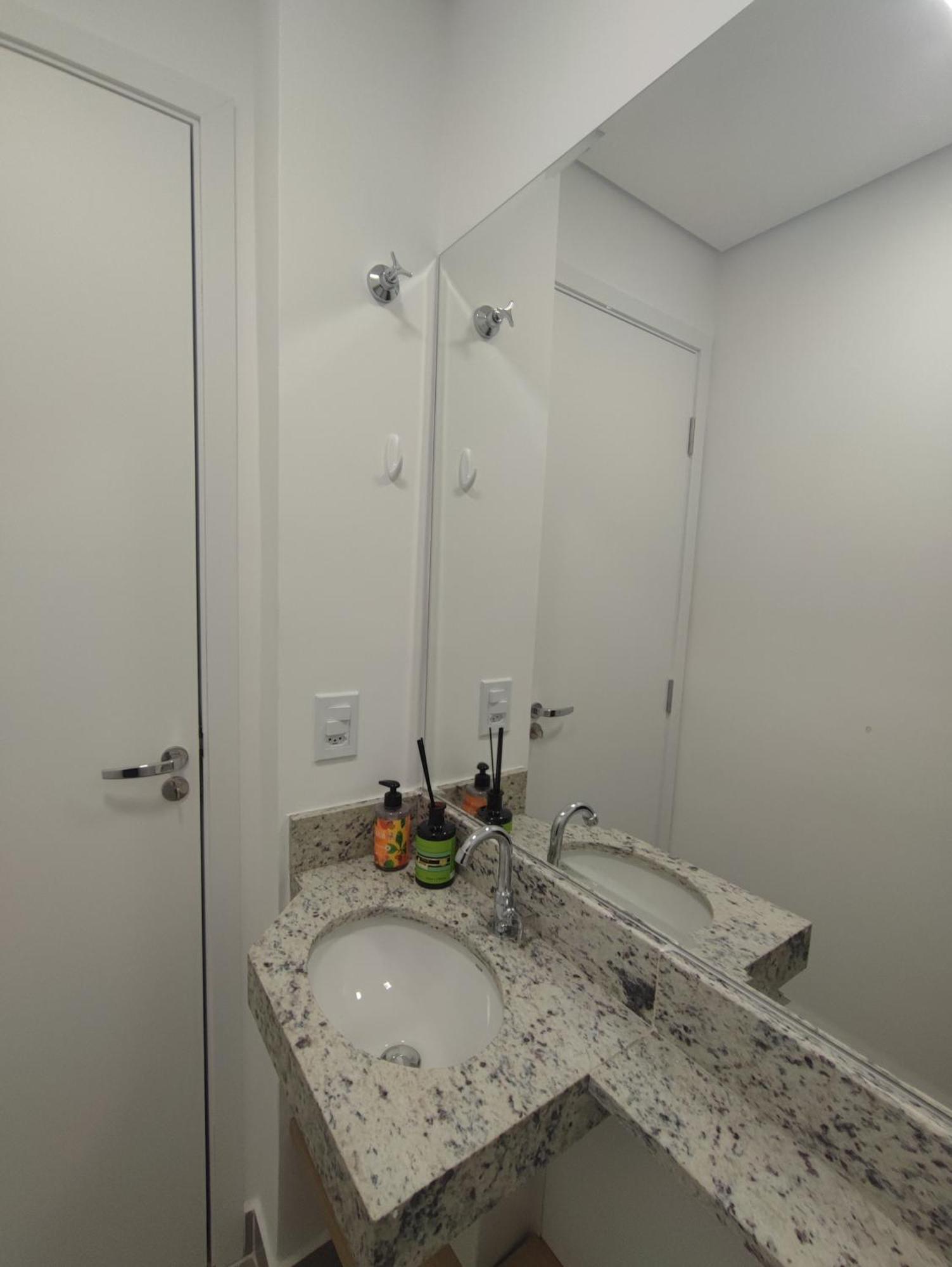 Grande Casais E Pequenas Familias! Apartamento Ubatuba
